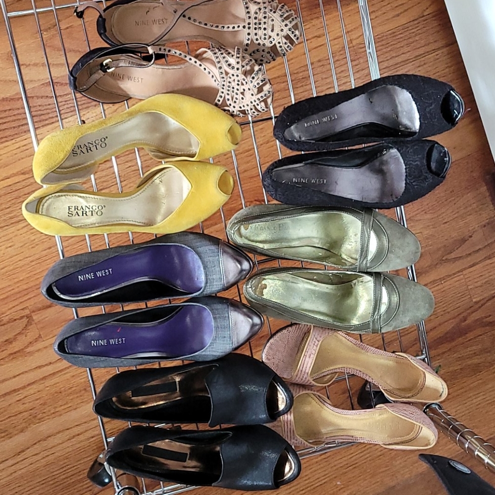 7 pairs of shoes
